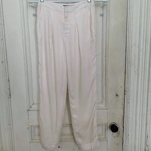 Theyskens’ Theory Cream Pleated Pants Size 0